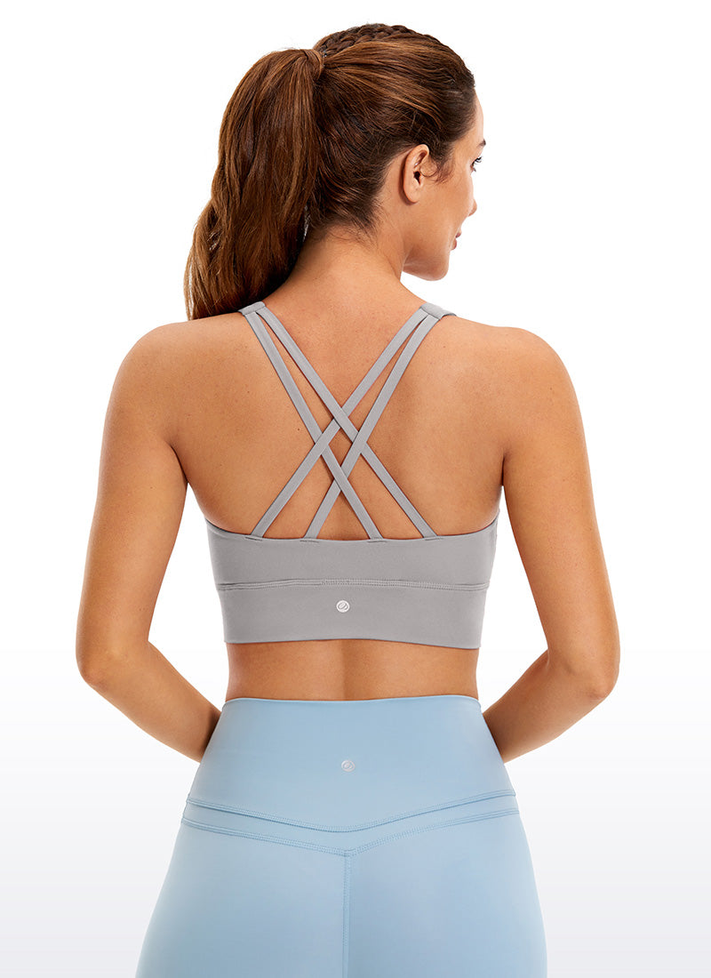 حمالة صدر Butterluxe للتدريب بدعم متوسط للنساء بظهر بأشرطة من CRZ YOGA، رمادي نورس