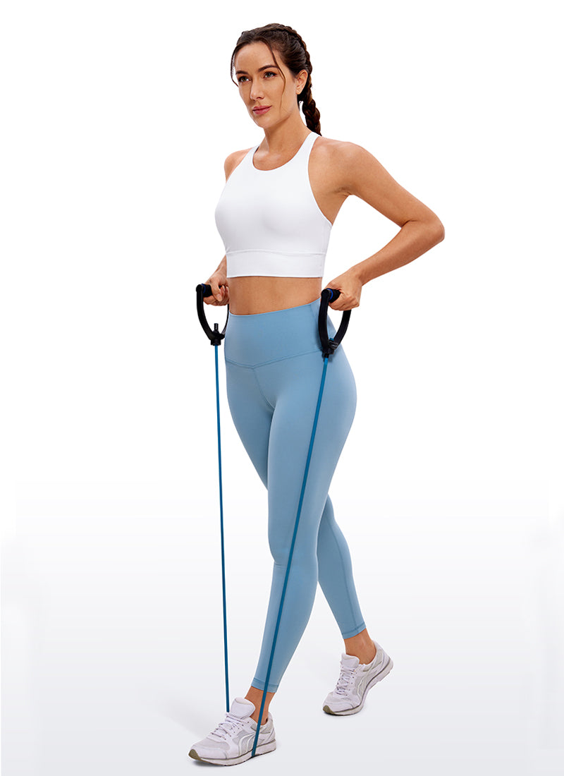 حمالة صدر Butterluxe للتدريب بدعم متوسط للنساء بظهر بأشرطة من CRZ YOGA، أبيض