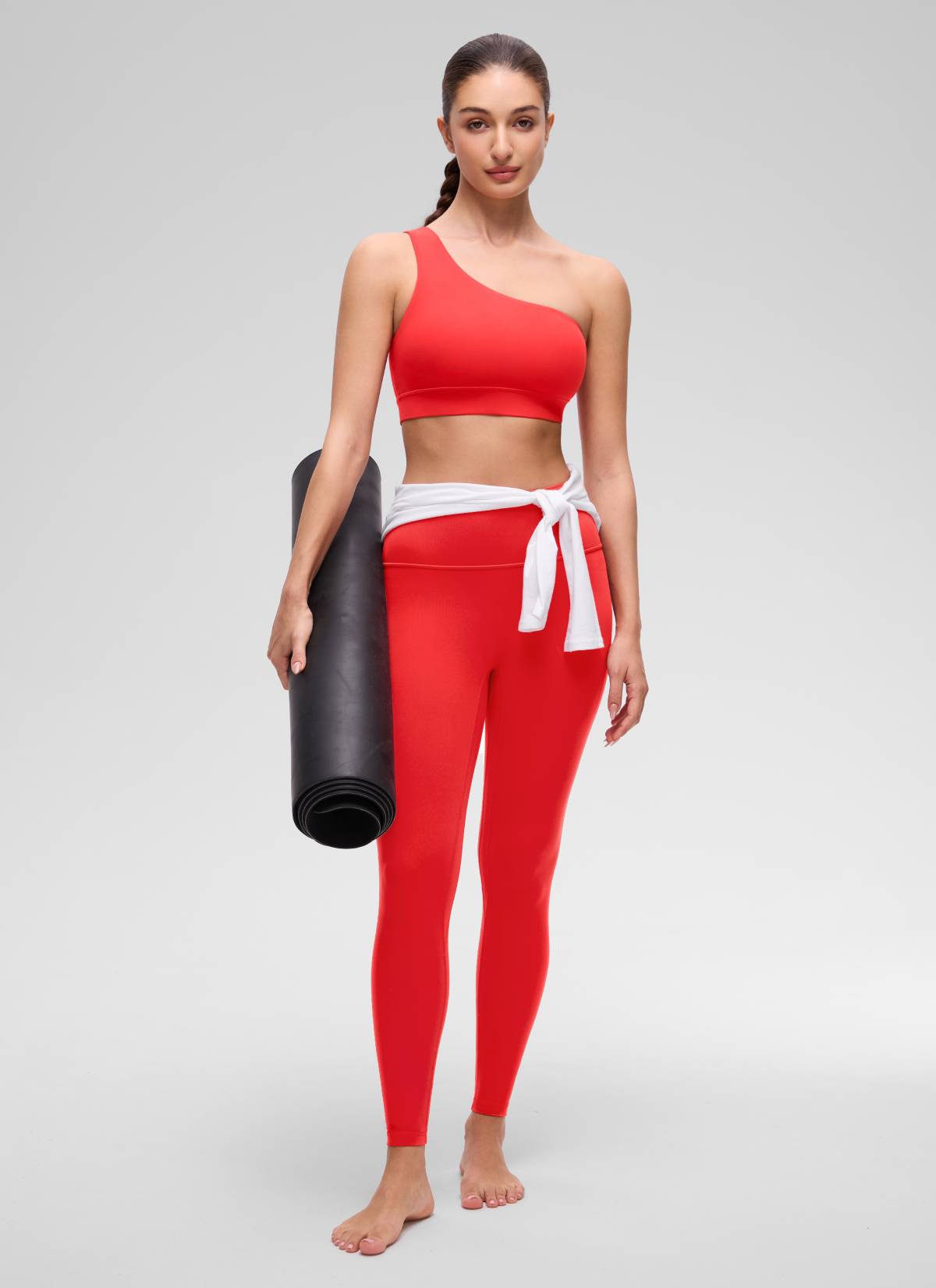 CRZ YOGA Butterluxe حمالة صدر رياضية نسائية بكتف واحد، غير متماثلة، مبطنة، باللون الأحمر الداكن