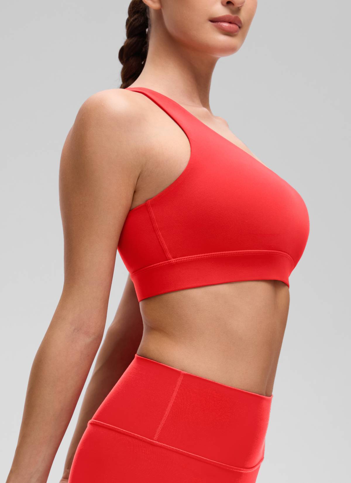 CRZ YOGA Butterluxe حمالة صدر رياضية نسائية بكتف واحد، غير متماثلة، مبطنة، باللون الأحمر الداكن
