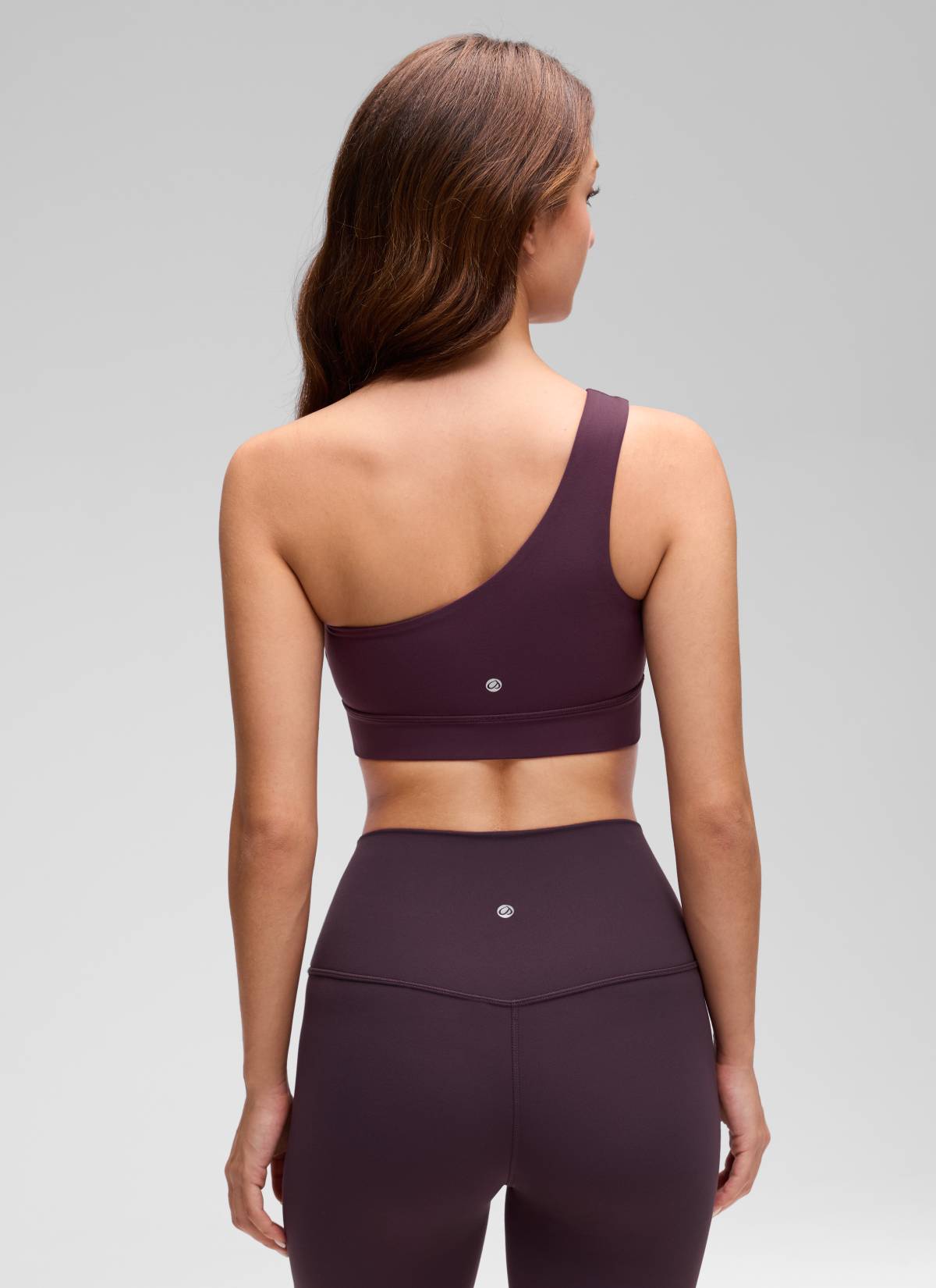 CRZ YOGA Butterluxe حمالة صدر رياضية نسائية بكتف واحد، غير متماثلة، مبطنة، لون أرجواني غامق