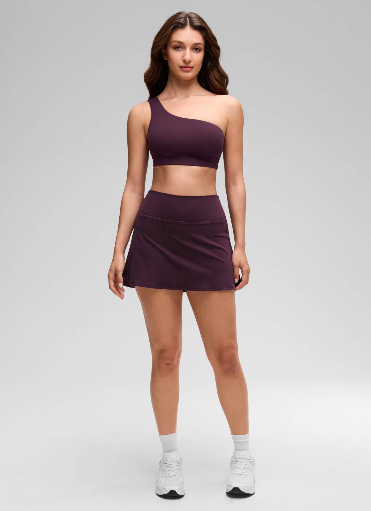 CRZ YOGA Butterluxe حمالة صدر رياضية نسائية بكتف واحد، غير متماثلة، مبطنة، لون أرجواني غامق