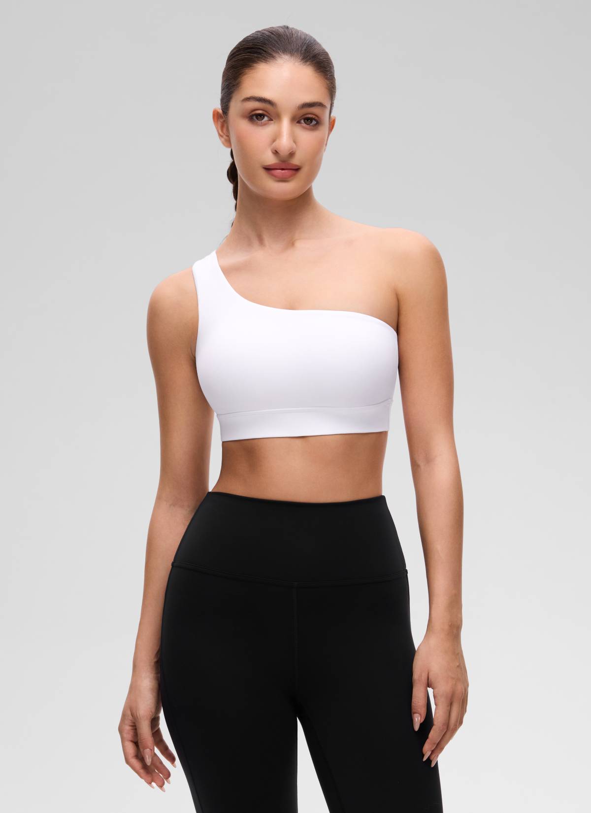 CRZ YOGA Butterluxe حمالة صدر رياضية نسائية بكتف واحد، غير متماثلة، مبطنة، باللون الأبيض