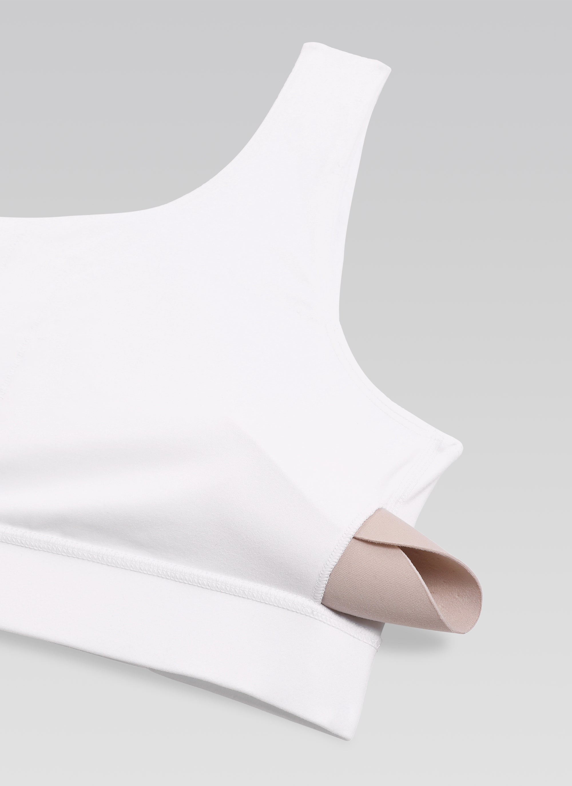 CRZ YOGA Butterluxe حمالة صدر رياضية نسائية بكتف واحد، غير متماثلة، مبطنة، باللون الأبيض