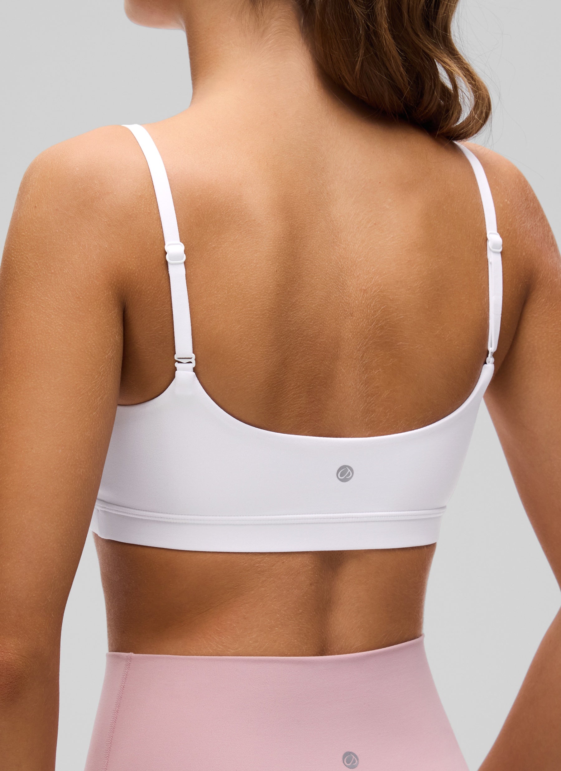 CRZ YOGA Womens Butterluxe Adjustable Spaghetti Strap Scoop Neck Bra White