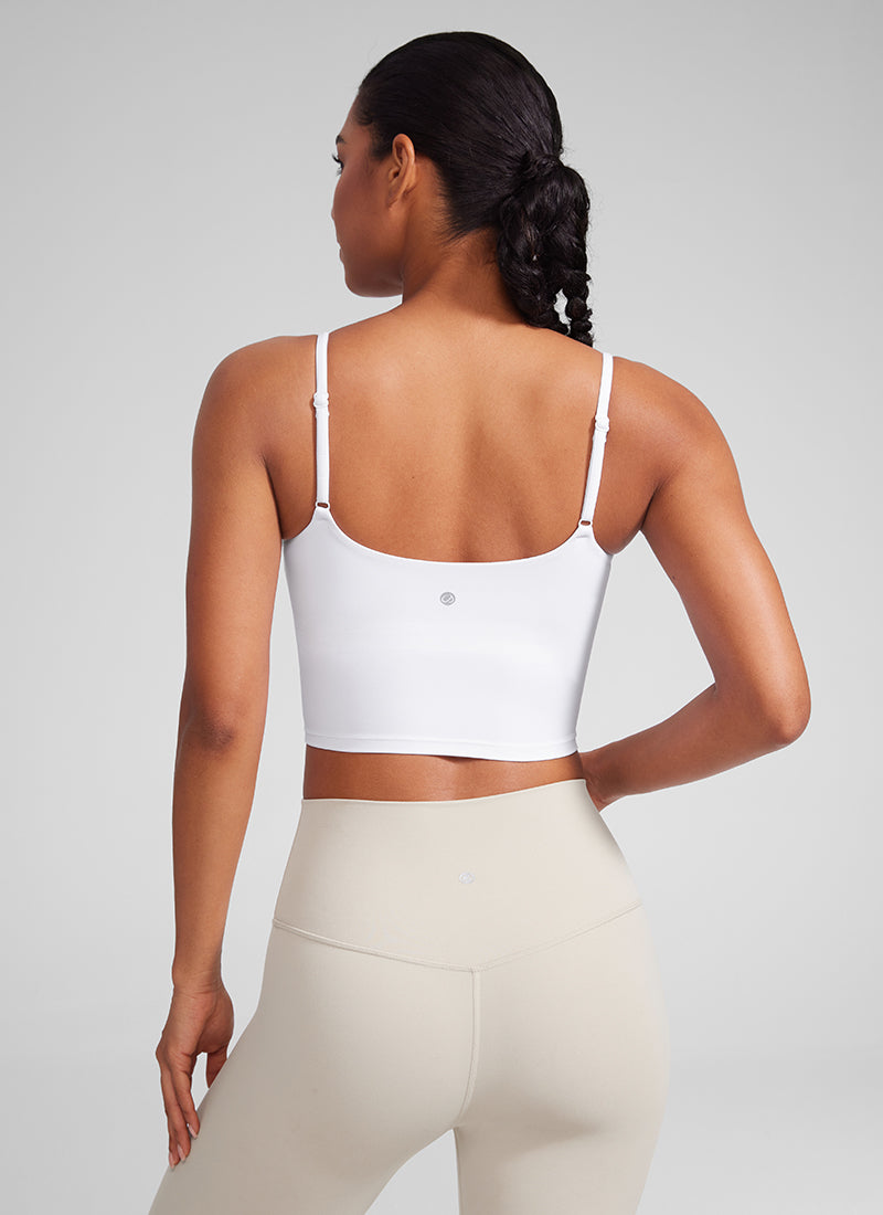 حمالة صدر رياضية طويلة لليوجا برقبة دائرية وظهر على شكل حرف U من Butterlift للنساء من CRZ YOGA باللون الأبيض