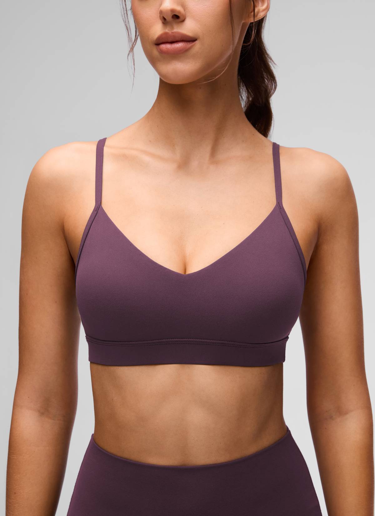 CRZ YOGA Butterluxe Womens V Neck Camisole Yoga Padded Sports Bra Grape Thistle Purple