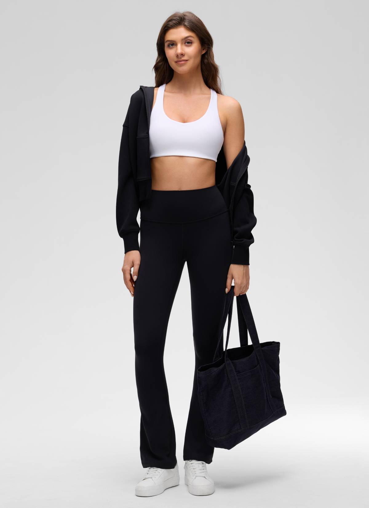 CRZ YOGA Women's Butterluxe Yoga V Neck Strappy Back Sports Bra White @model_info:Gelya