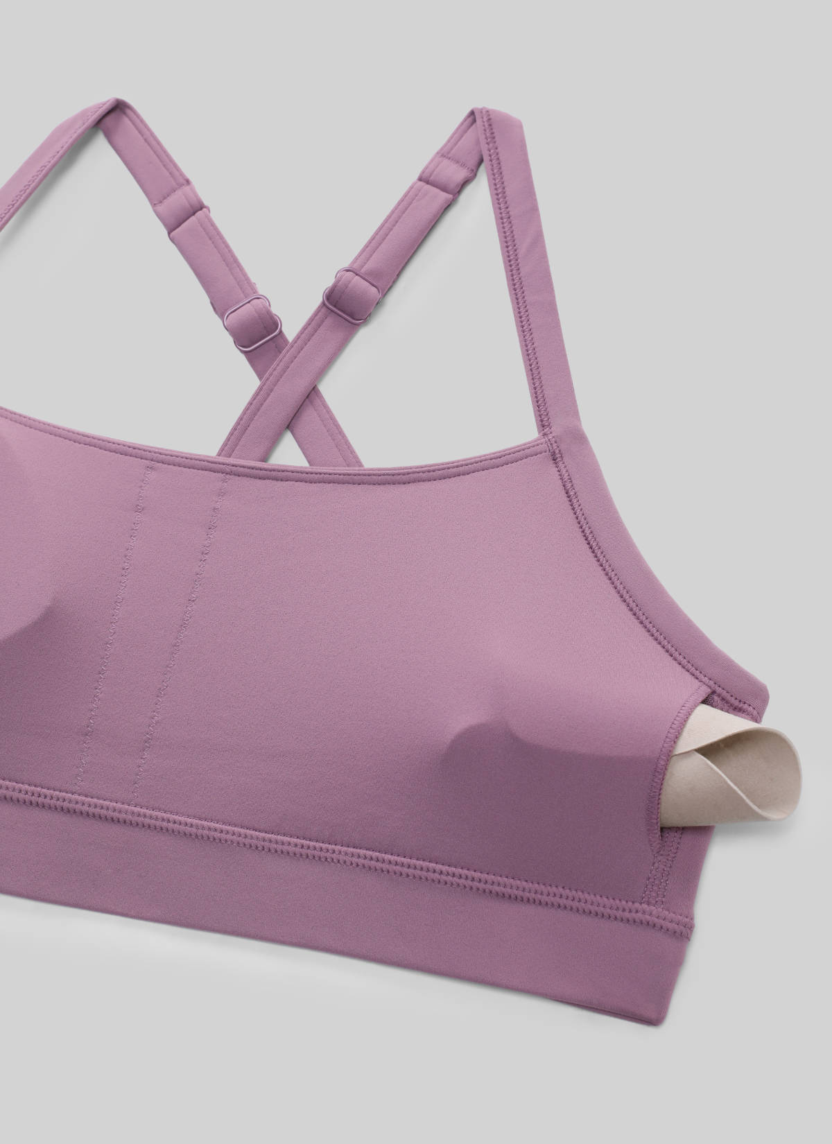 حمالة صدر رياضية نسائية من CRZ YOGA Butterlift لليوغا برقبة على شكل حرف U وظهر متقاطع وفتحة مفتاح لافندر فاتح