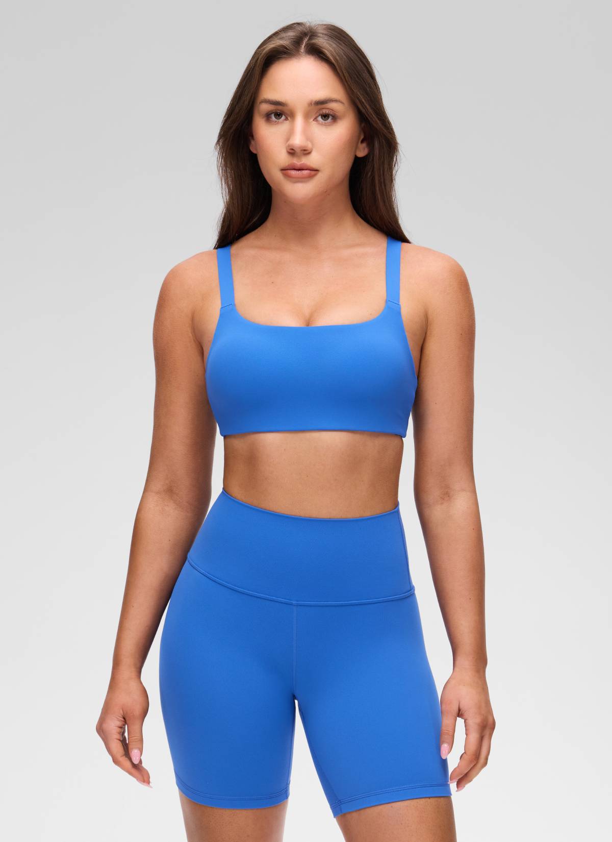 حمالة صدر رياضية بفتحة رقبة على شكل حرف U وظهر مربع لليوغا Butterluxe للنساء من CRZ YOGA لون أزرق براق