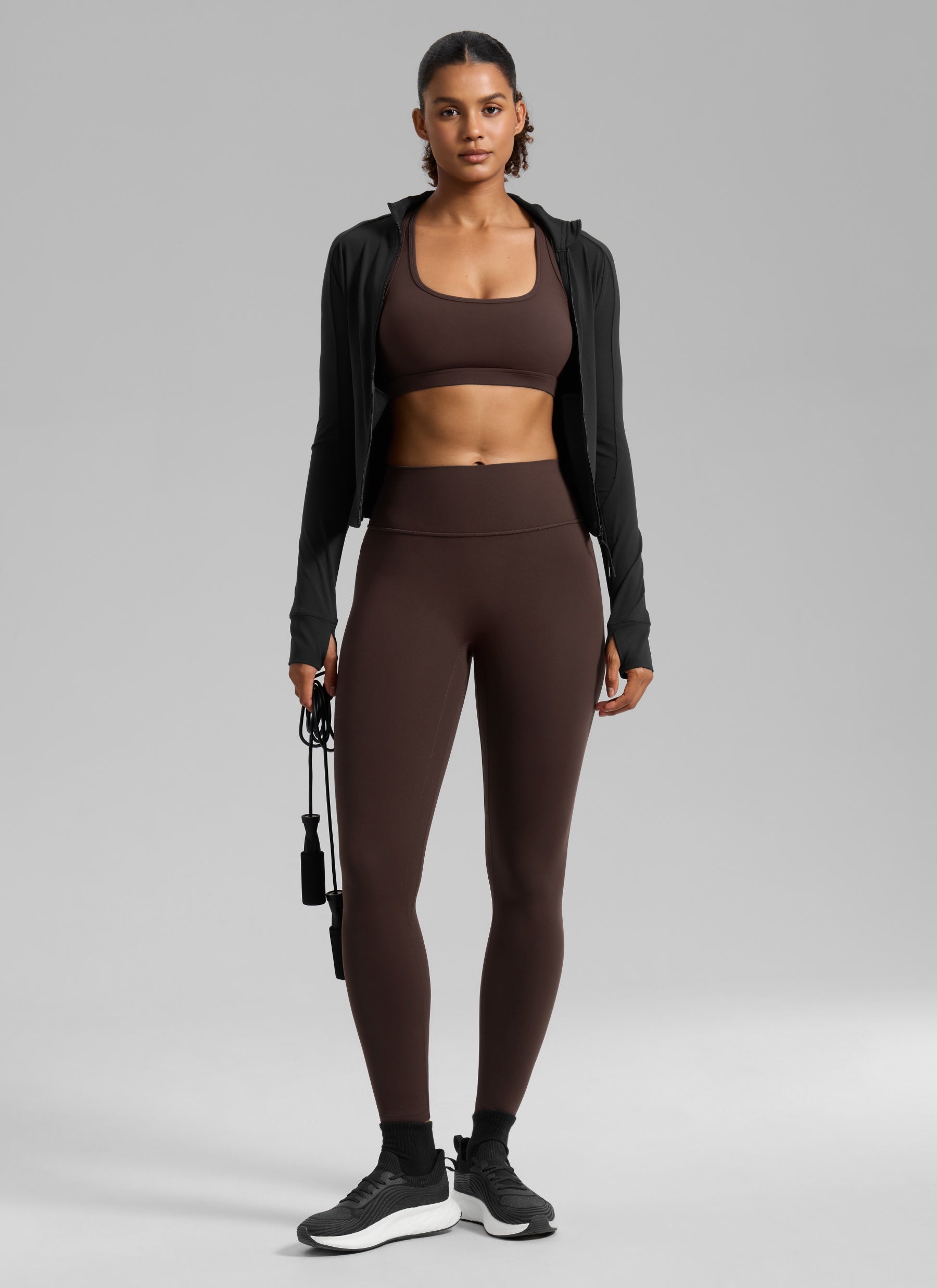 CRZ YOGA Women's Butterlift Yoga U Neck Racerback Keyhole Sports Bra Hot Fudge Brown