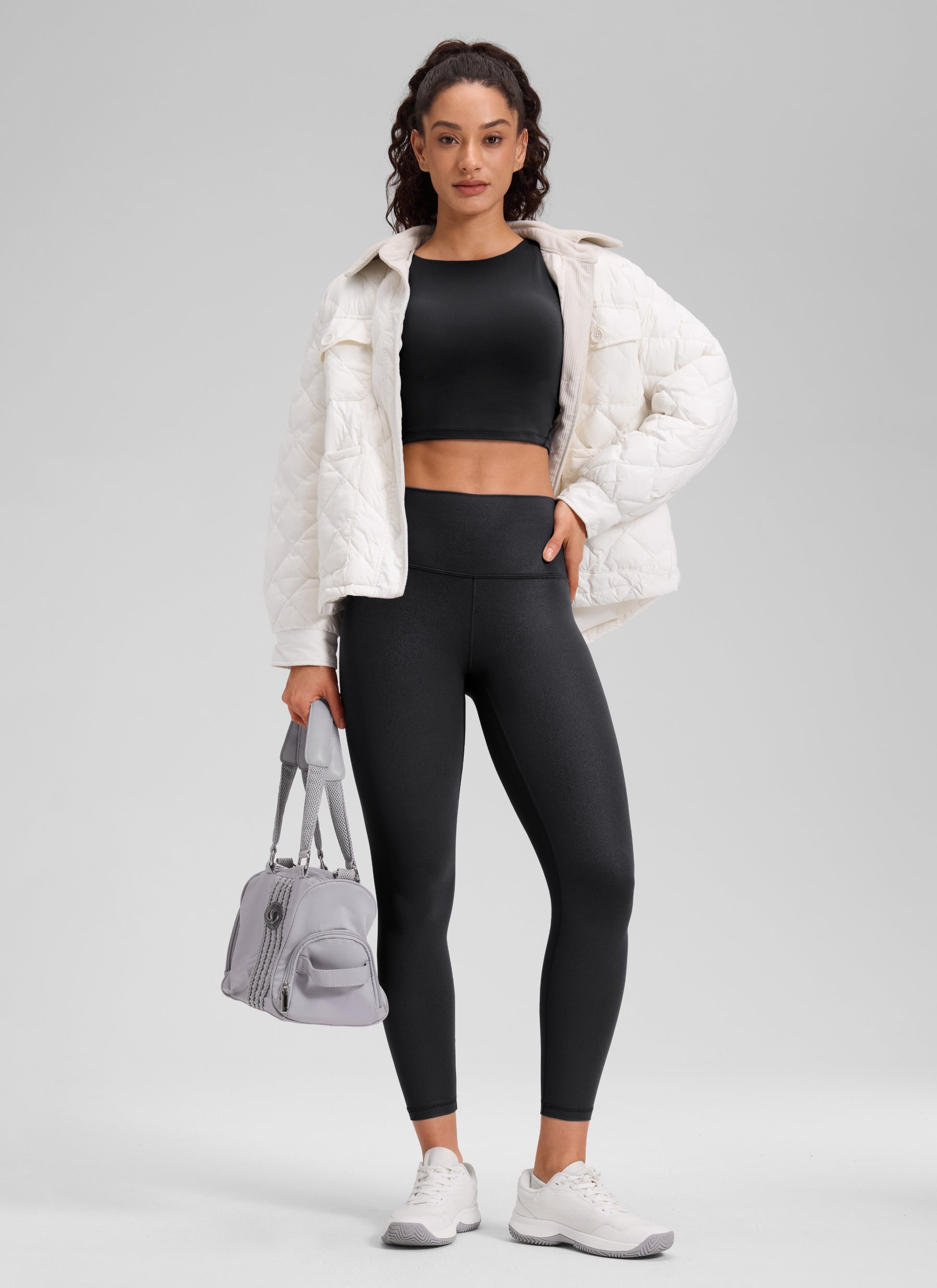 ليقنز نسائي من CRZ YOGA بخصائص مatte Faux Leather من مجموعة Butterluxe بطول 64 سم بنقشة فضية سوداء
