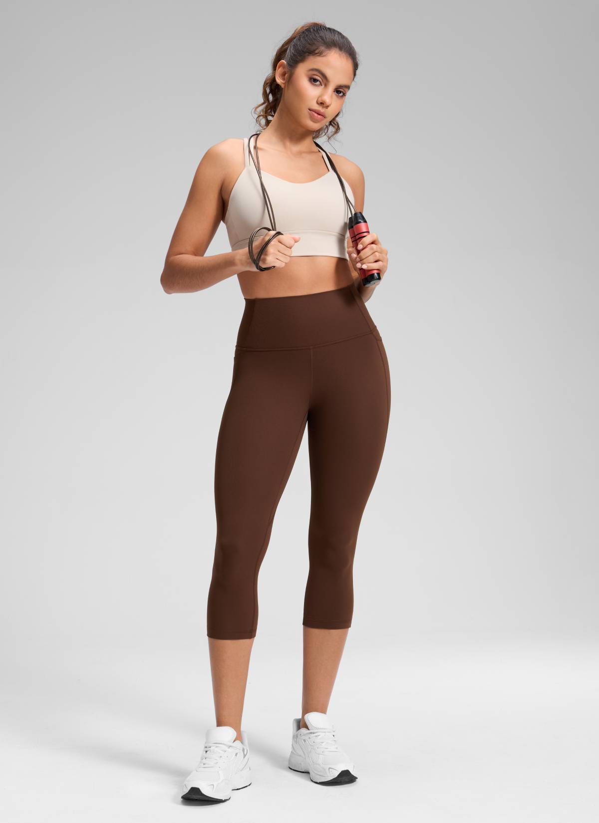 CRZ YOGA - ليغينغز نسائي بخصر Butterluxe وجيوب Butterluxe بطول كابري 19 بوصة، لون بني لافا