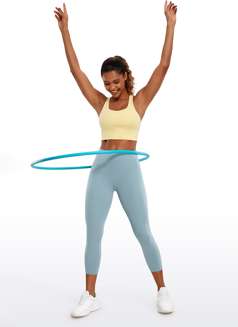 CRZ YOGA Womens Butterluxe High Waist Pockets Capri Leggings 23'' Light grayish blue @model_info:Gigi