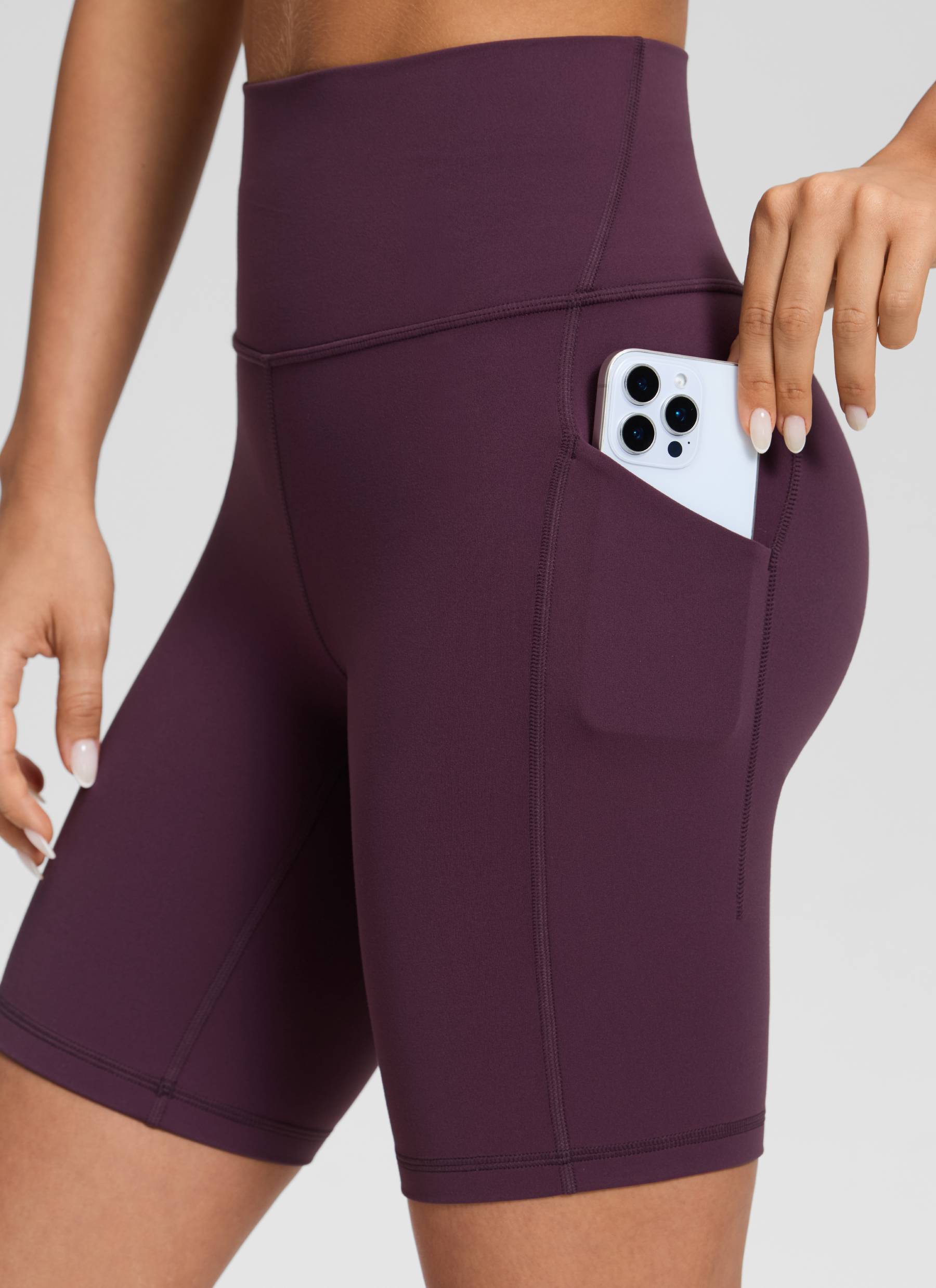 شورت يوغا نسائي من CRZ YOGA بخصر مرتفع وتصميم بايكر Butterluxe بطول 8 بوصات، لون أرجواني غامق