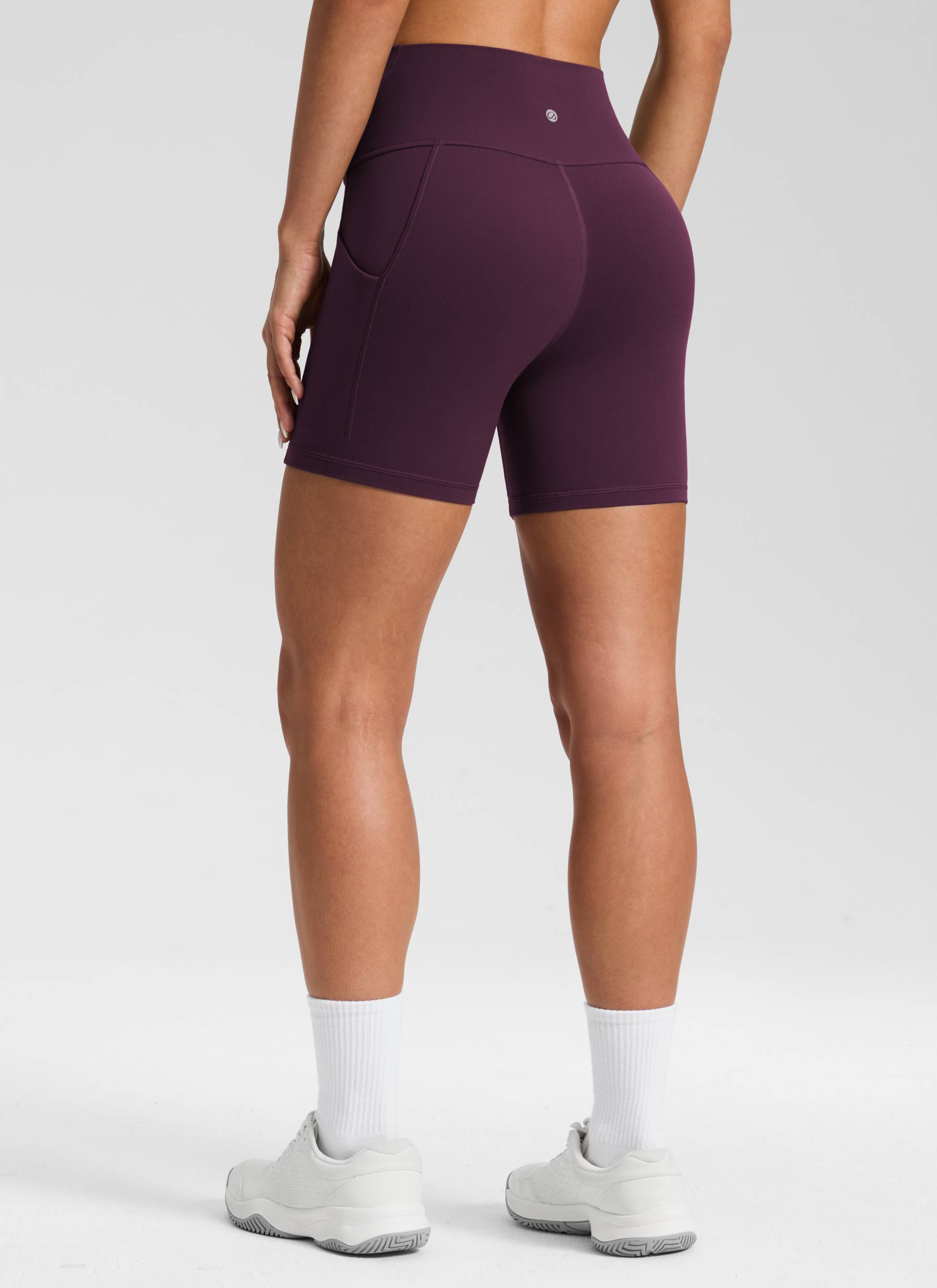 شورت بايكر CRZ YOGA نسائي لليوجا بخصر عالٍ من Butterluxe بجيوب، 13 سم، بنفسجي داكن