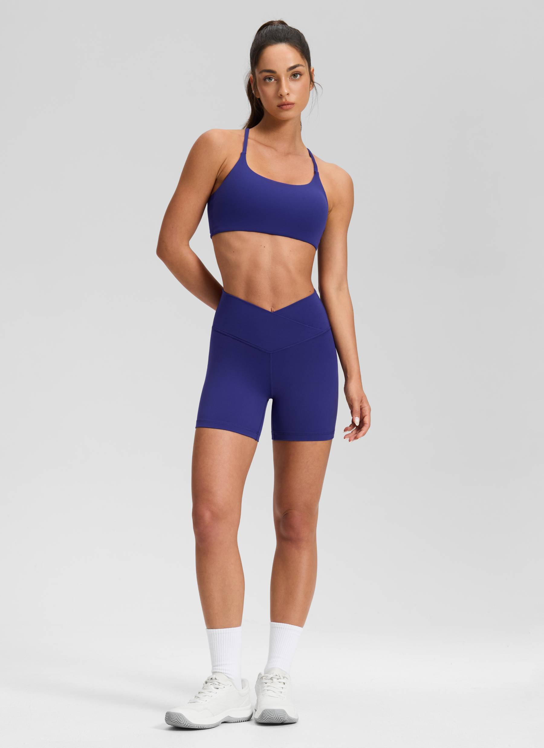 شورتات ركوب الدراجات النسائية من CRZ YOGA ذات الخصر المرتفع ونمط Butterluxe المتقاطع من قماش Butterluxe »، بطول 5 بوصات، باللون الأزرق «Larkspur»