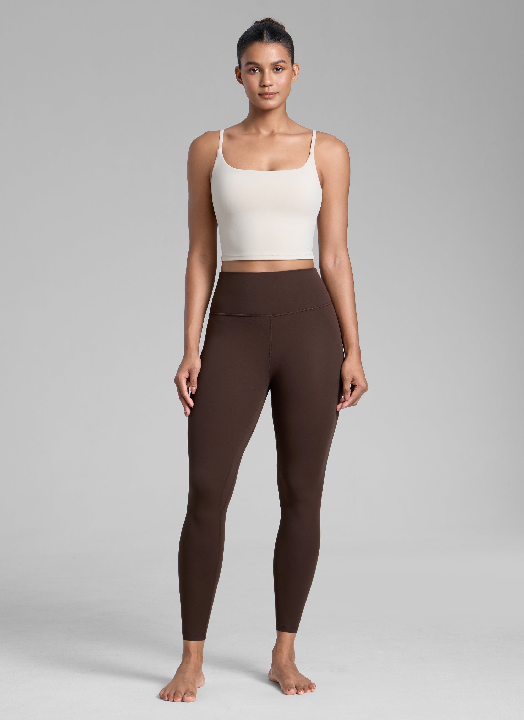 ليقنز يوغا Butterlift نسائي للتمارين من CRZ YOGA، بخصر عالٍ، 64 سم، بني شوكولاتة غامق
