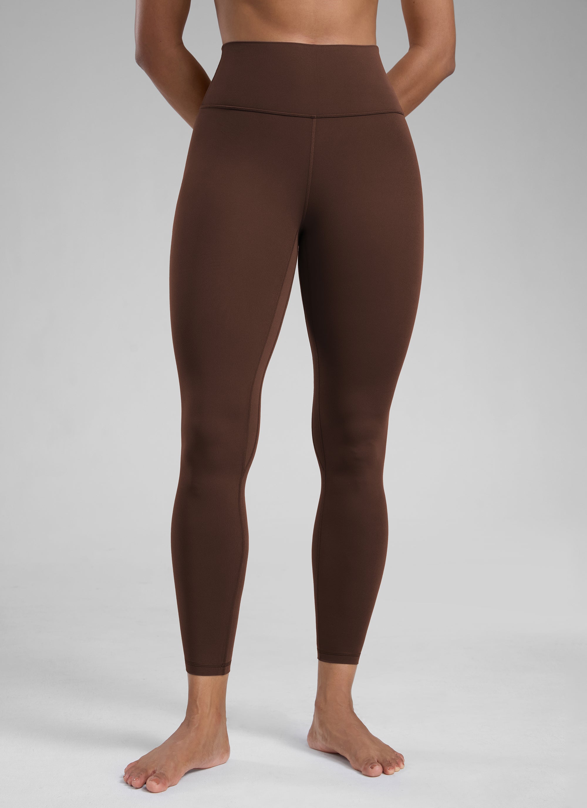 ليقنز يوغا Butterlift نسائي للتمارين من CRZ YOGA، بخصر عالٍ، 64 سم، بني لافا