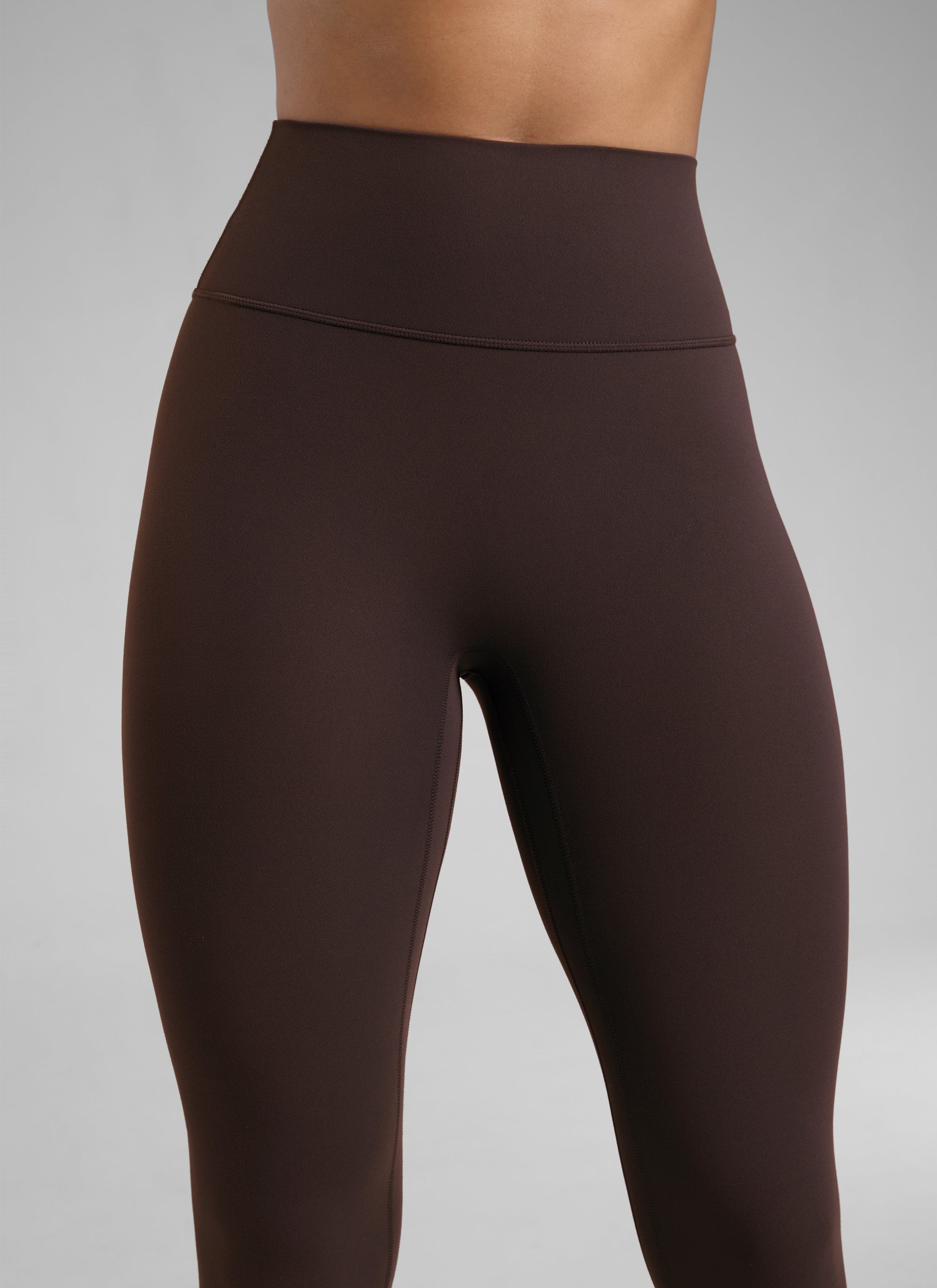 ليقنز نسائي CRZ YOGA Butterlift بخصر عالٍ وتصميم Scrunch Butt وبدون خياطة أمامية بلون بني هوت فادج