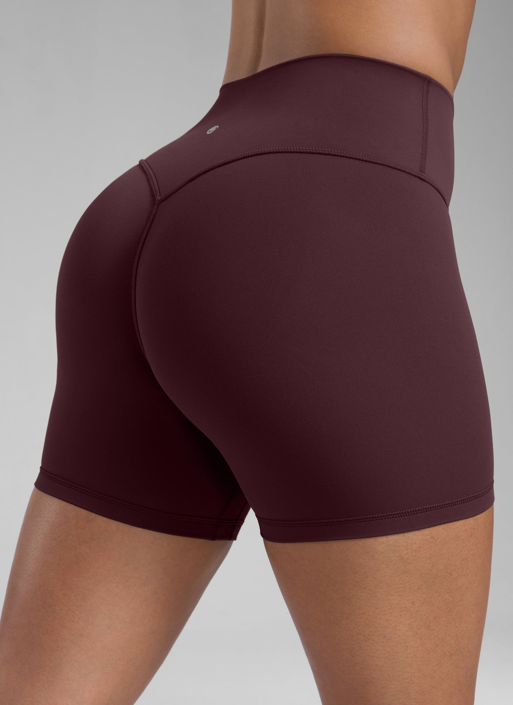 شورت CRZ YOGA نسائي Butterlift رياضي للتمارين وركوب الدراجات بتصميم رفع المؤخرة - خوخي ناضج