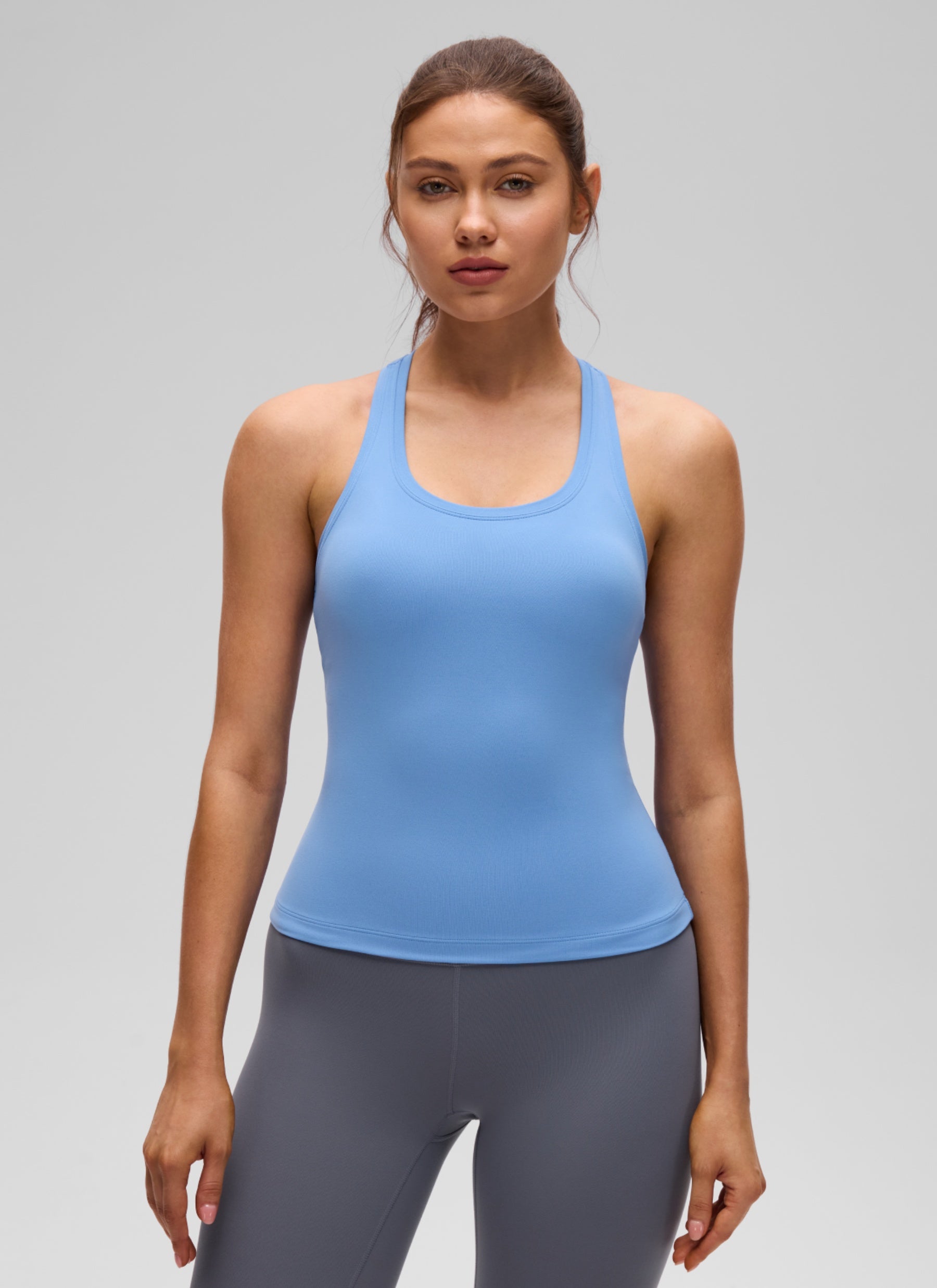 توب CRZ YOGA نسائي لليوجا، Butterluxe بياقة مستديرة وظهر ريسر باك، بقصة ضيقة، أزرق احتفالي