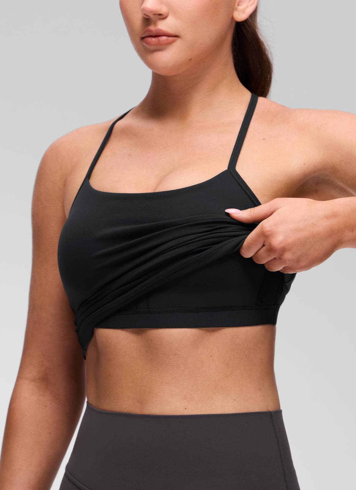 CRZ YOGA - قميص يوغا نسائي بقصّة ضيقة ( Butterluxe ) مزود بحمالة صدر مدمجة وفتحة ظهر على شكل Y، أسود