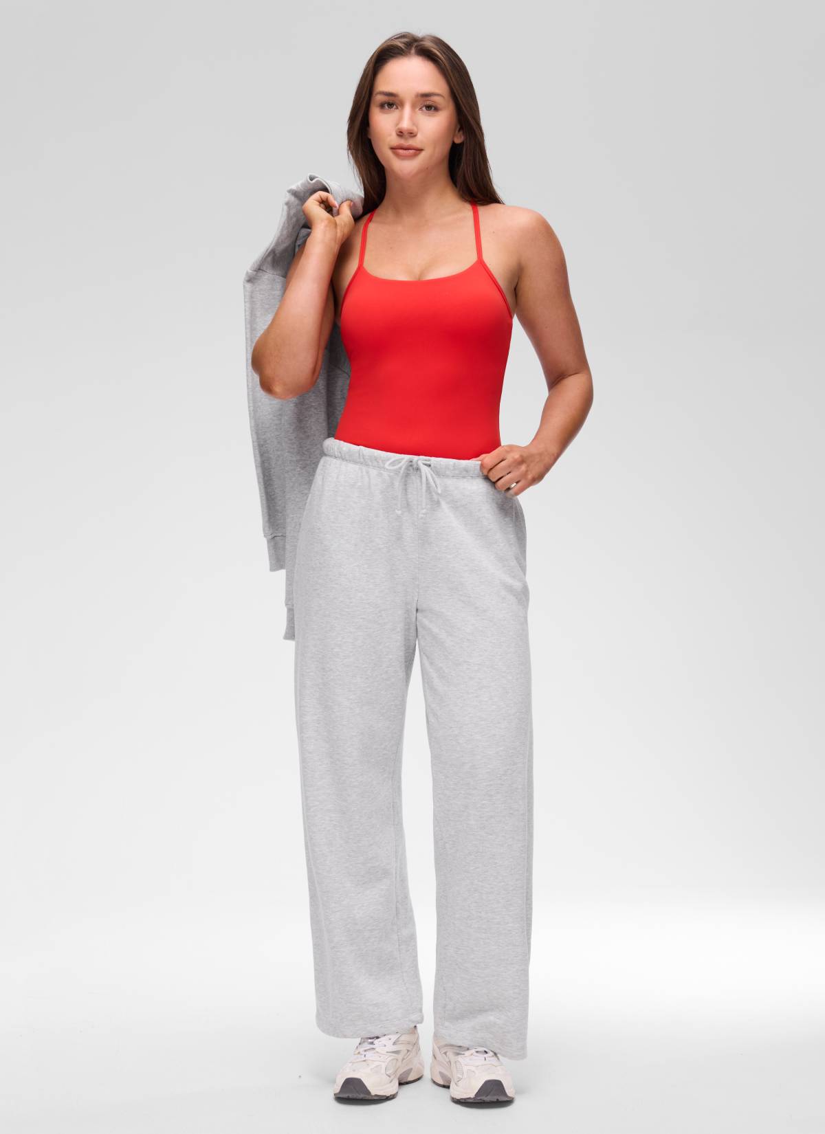 CRZ YOGA - قميص يوغا نسائي بقصّة ضيقة ( Butterluxe ) مزود بحمالة صدر مدمجة وفتحة ظهر على شكل Y، لون أحمر غامق