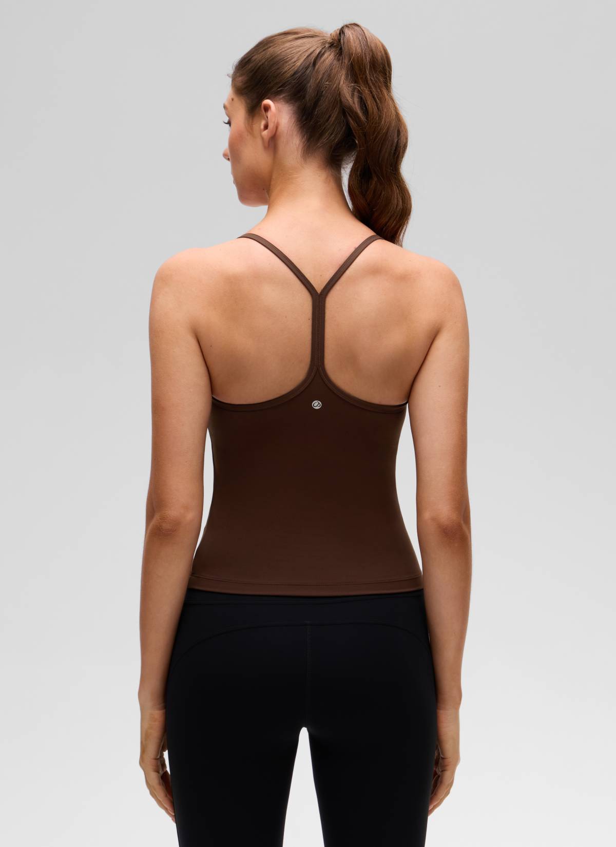 CRZ YOGA Women's Yoga Slim Fit Butterluxe Built-in Bra Tank Y Back Lava Brown @model_info:Gelya