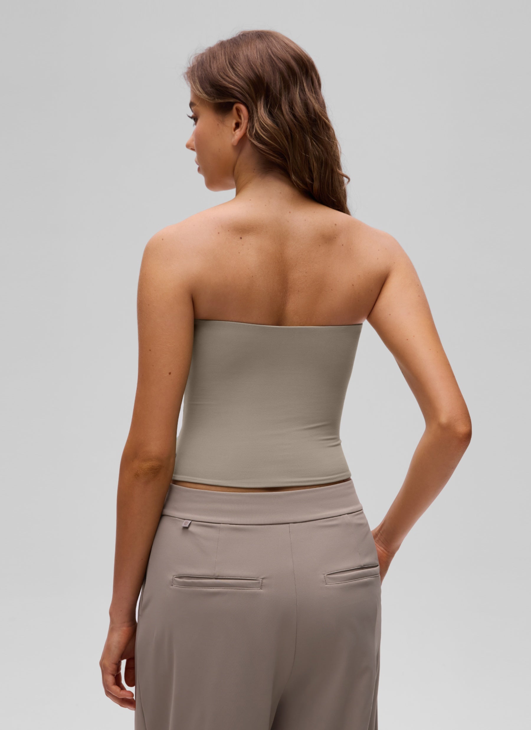 CRZ YOGA Women's Casual Butterluxe Tight Fit Strapless Tops Warm Ash Grey