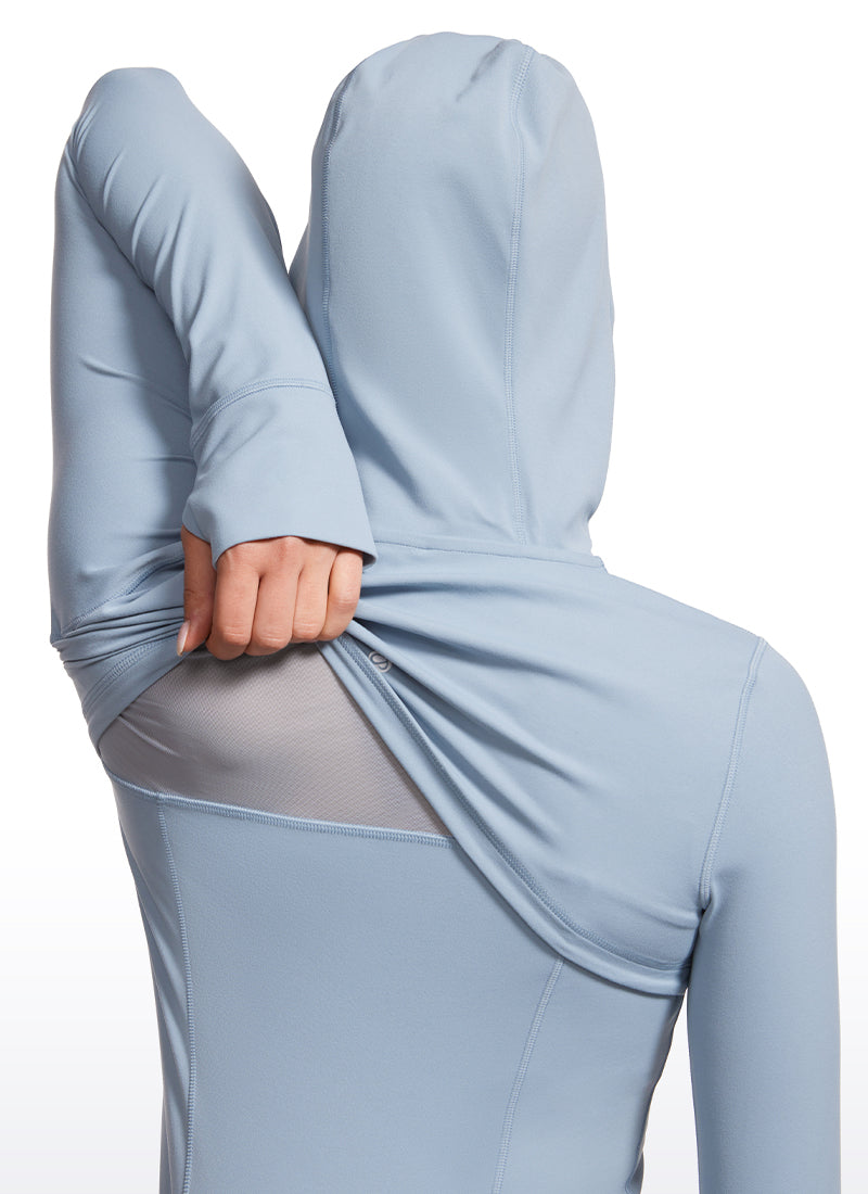 CRZ YOGA Women's Butterluxe Slim Fit Pocket Outerwear Full Zip Hoodies Cambric Blue @model_info:gabri