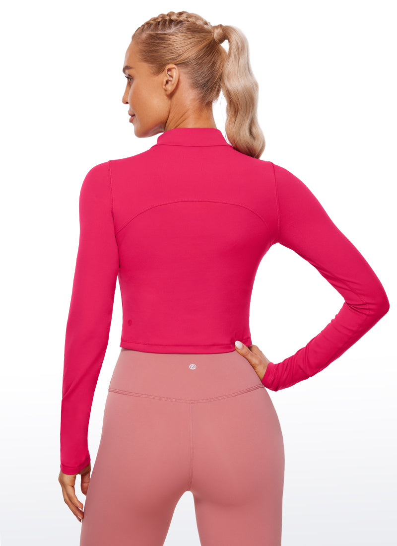 بلوزة نسائية بقصة ضيقة من Butterluxe لليوجا، قصيرة بأكمام طويلة وياقة وهمية مرتفعة من CRZ YOGA بلون فيفا ماجنتا
