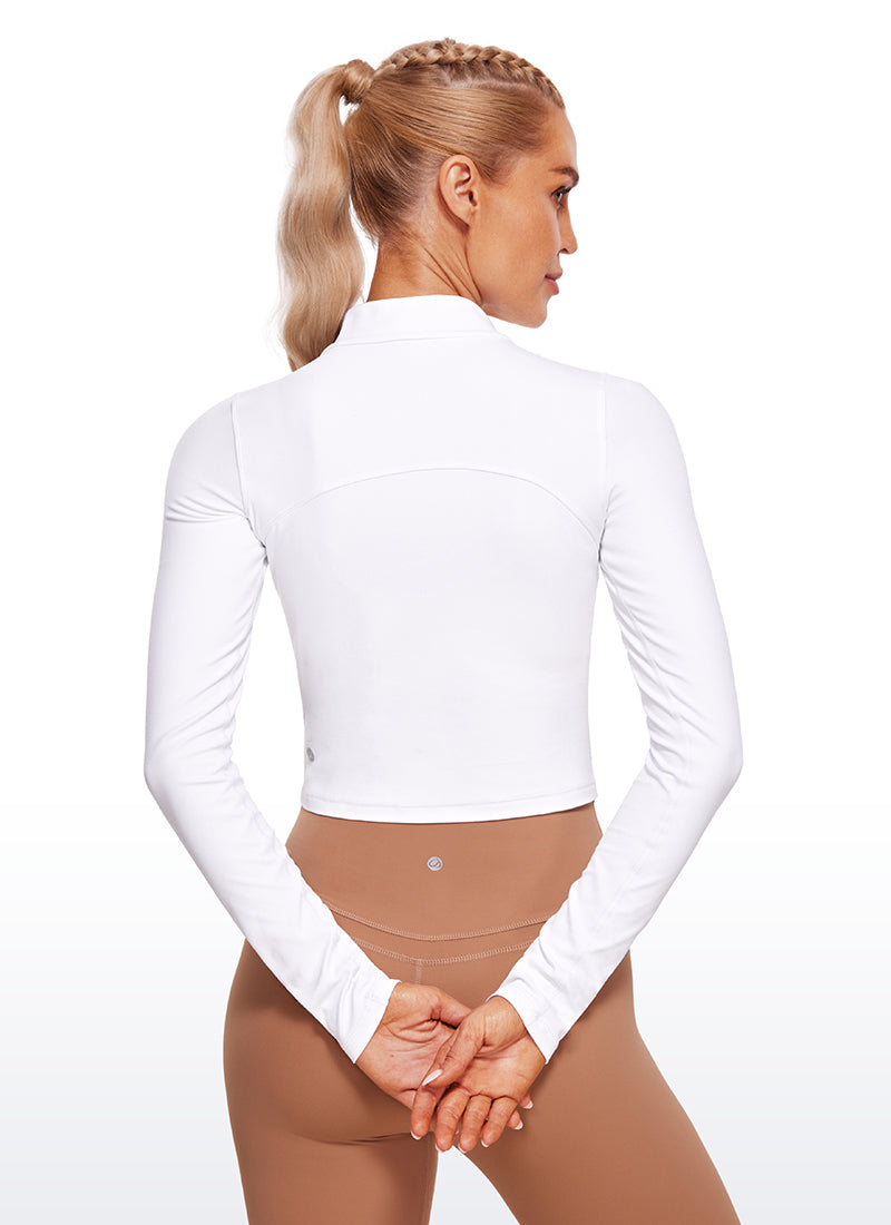 بلوزة نسائية بقصة ضيقة من Butterluxe لليوجا، قصيرة بأكمام طويلة وياقة وهمية مرتفعة من CRZ YOGA بلون أبيض